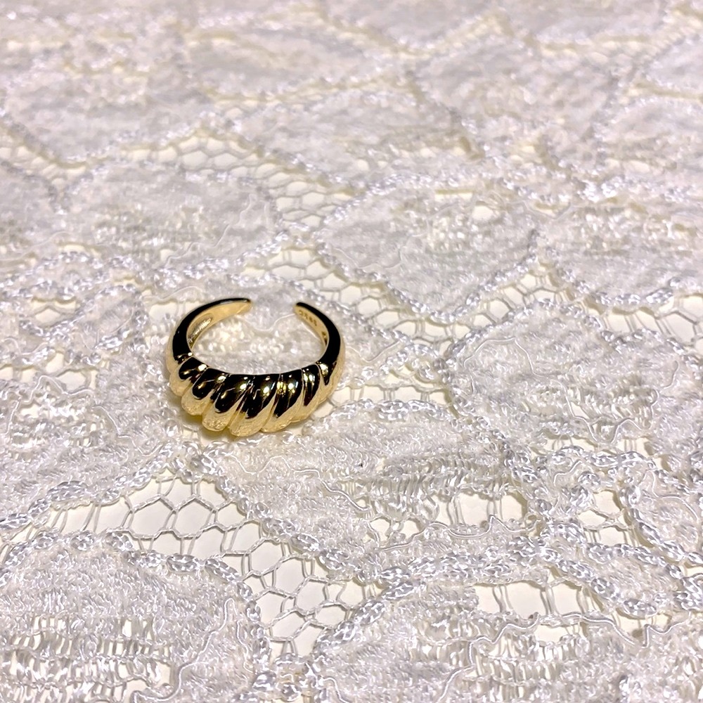Gold Croissant Dome Ring